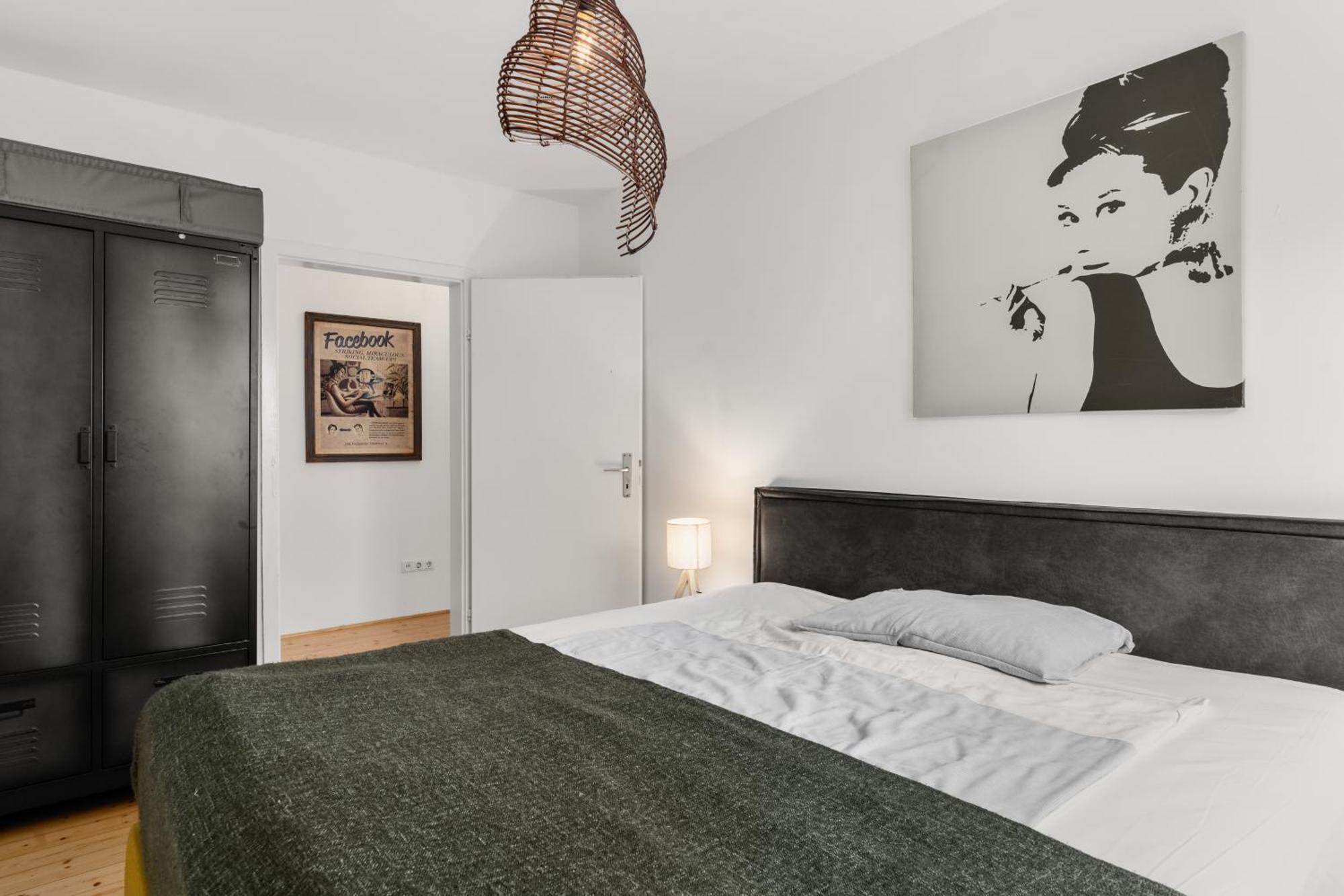 Cassel Lofts - Geschmackvolle Apartments - Naehe Uni, Klinikum, Industriepark Mittelfeld الغرفة الصورة